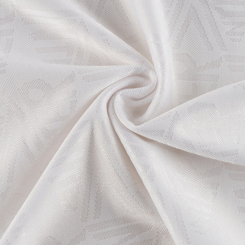 Kain Jacquard Dua Sisi Bentuk Double-V Kain Jacquard Dua Sisi Bentuk Double-V